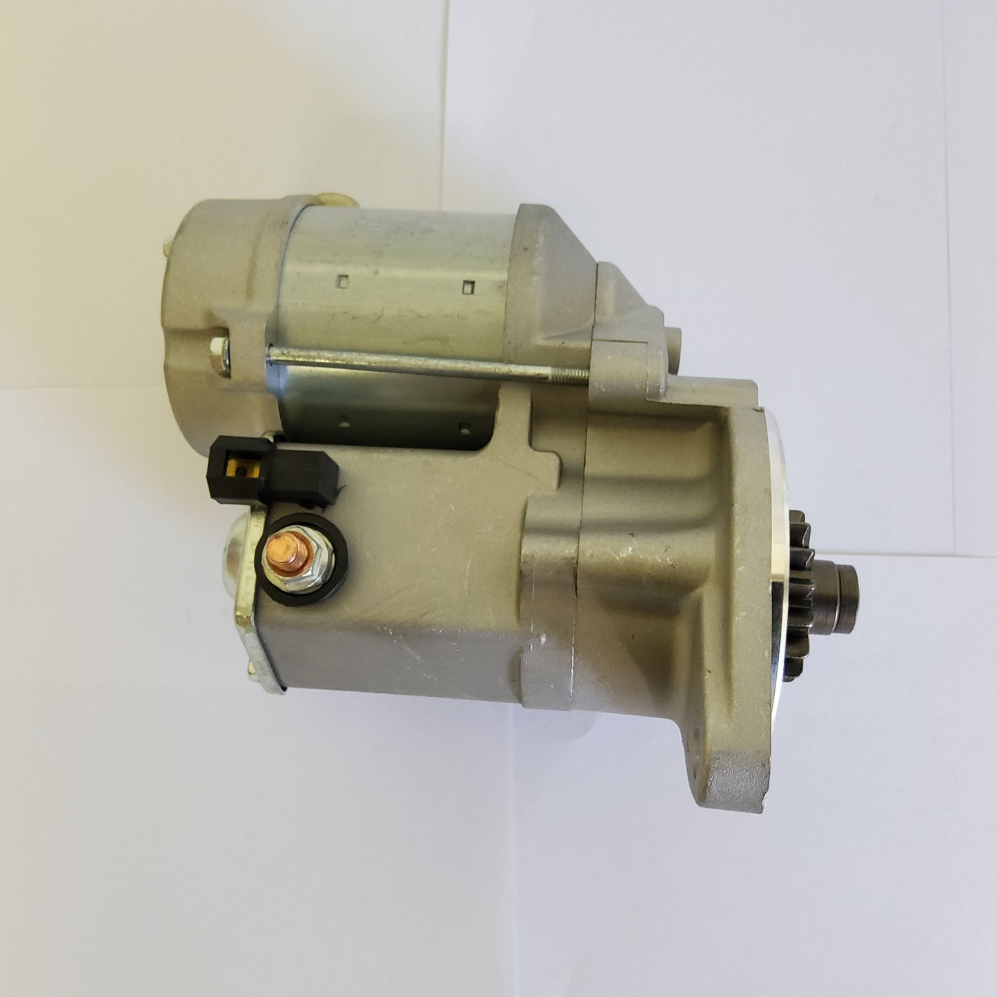 Anlasser passend für Hitachi  3JH2E  3T84C  4JH2  S114  Starter